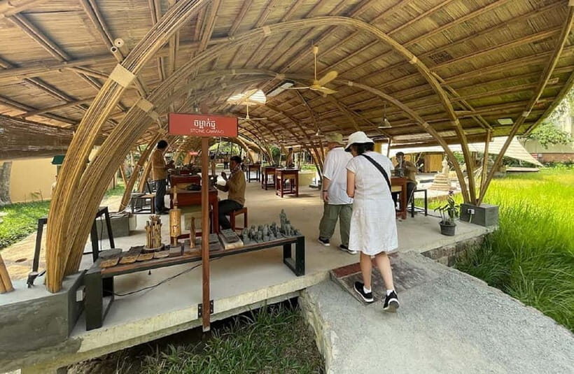 Siem Reap: Floating Village, Killing Fields and Apsara Show - The Value of the Experience