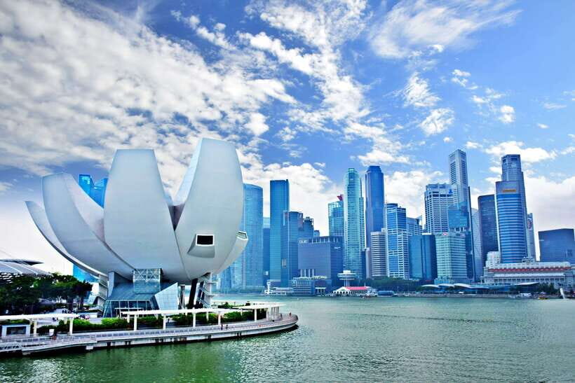 Singapore: Private Walking Tour with a Local - What You Can Expect During the Tour