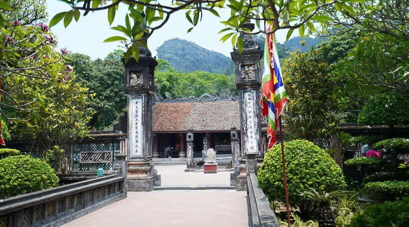 Small Group Explore Of Limestone Legends Ninhbinh - Exploring the Itinerary: What You’ll Actually Do