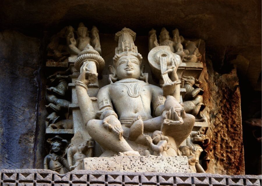 Spiritual Trails of Orchha (Guided Temples Walking Tour) - Who Should Consider This Tour?