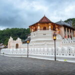 Sri Lanka Private 2-day Tour:Train Trip, Kandy, Nuwara Eliya - The Scenic Train Journey Through the Hill Country