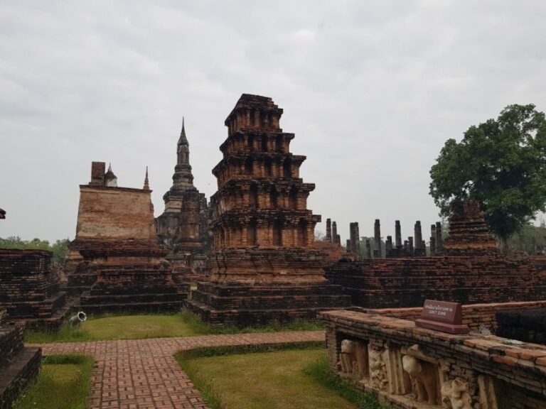 Sukhothai: Full-Day Historical Park Cycling Tour with Lunch - Is the Tour Worth the Price?