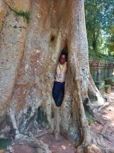 Sunrise at Angkor Wat, explore other temples with a Spanish tour guide. - Transportation and Timing