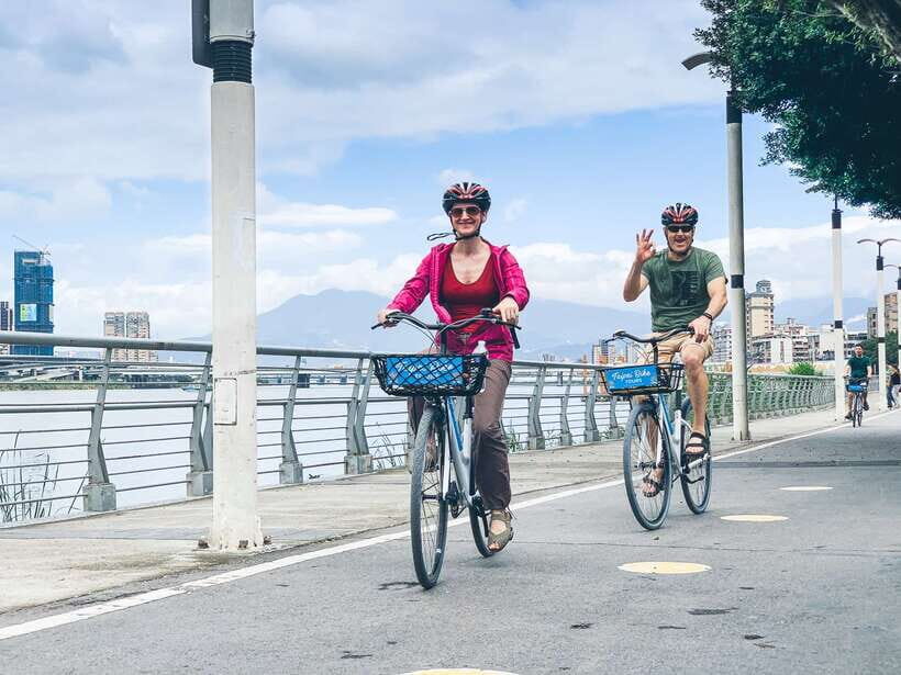 Taipei: 4-Hour Morning City Cycling Tour with Breakfast - The Itinerary: A Walkthrough of the Highlights