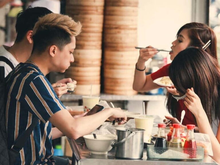 Taipei: Taiwan Traditional Breakfast & Market & Tea Tasting - In-Depth Look at the Itinerary