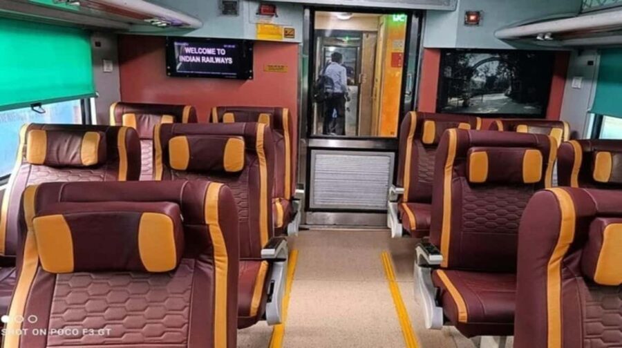 Taj Mahal Tour by Gatimaan Superfast Express Train - An easy-to-follow, all-in-one day trip