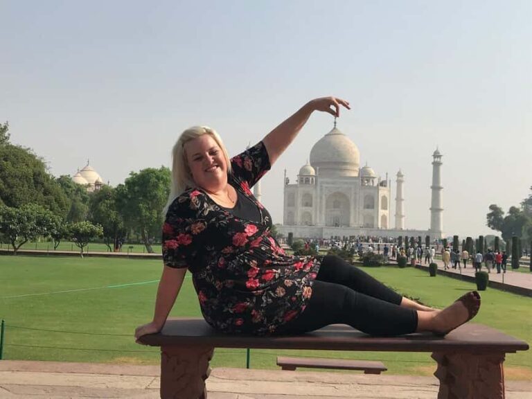 Taj Mahal with Elephant sanctuary tour - Lunch and Rest: Sampling Mughlai Flavors in Agra