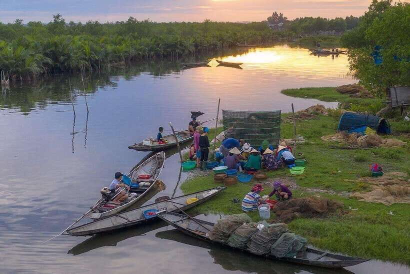 Tam Giang Lagoon Sunset And Fishing Experience From Hue City - Practical Details and Why They Matter