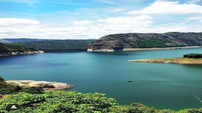 Thekkady: Vagamon Hill Station Day Trip with Breakfast - The Off-Road Jeep Ride at Chatram