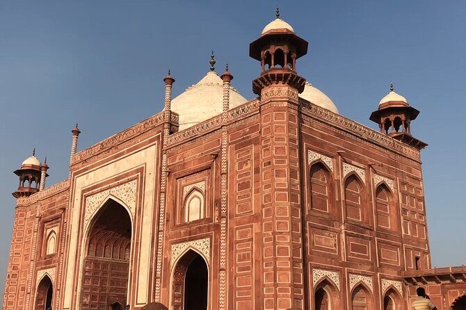 Timeless Beauty Taj Mahal Experience - The Taj Mahal – An Architectural Marvel