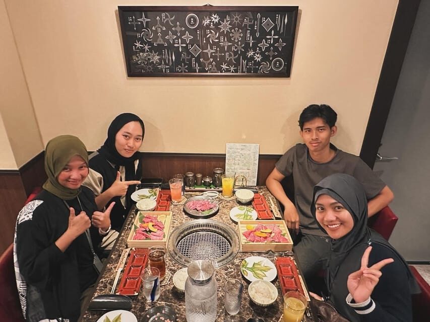 Tokyo Halal Muslims Friendly Food Tour With Guide& Sweets - Who Would Love This Tour?