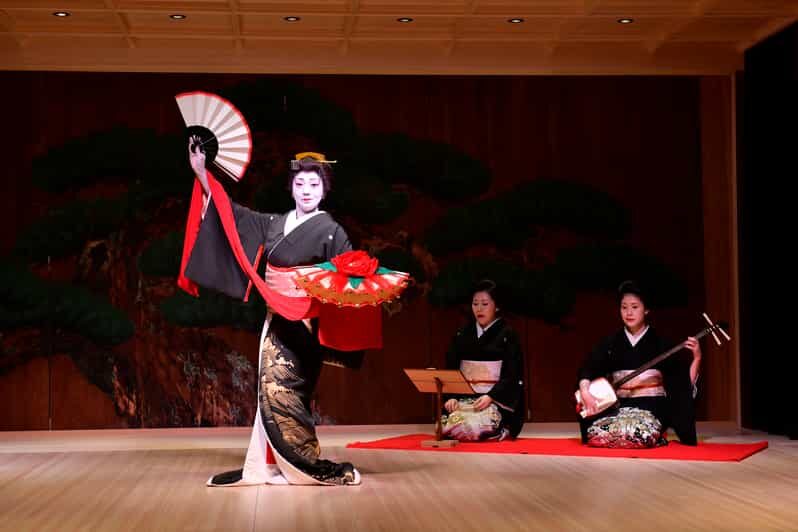Tokyo: Japanese Traditional Performing Arts Show with Dinner - The Sum Up