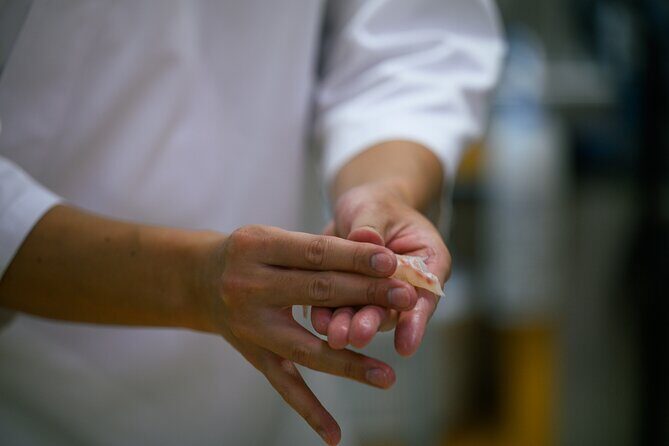 Tokyo Sushi Experience: Make Sushi with Toyosu Market Fish - What to Expect from the Tokyo Sushi Experience