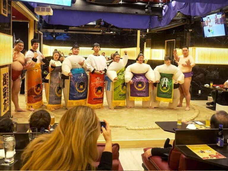 Tokyo:Luxury Sumo Show Experience & Deluxe Japanese cuisine - An In-Depth Look at the Experience