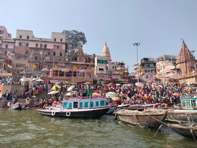 Tourist Guide English & Spanish Varanasi/Benares - Practical Aspects and Value