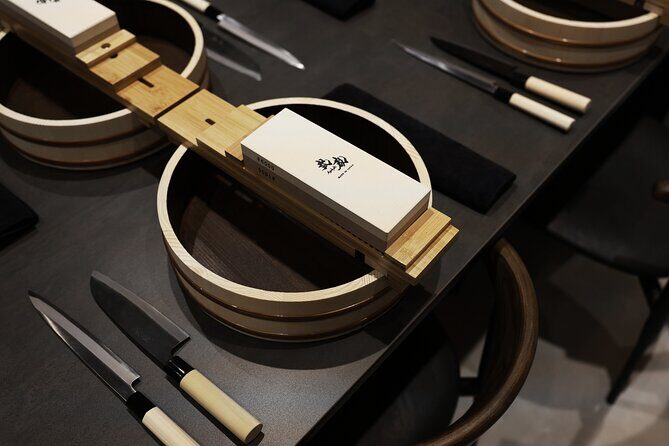 Traditional Japanese Knife Sharpening Class - The Learning Atmosphere: Knowledgeable and Friendly Guides