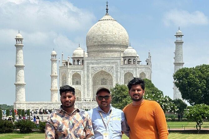 Trip To Taj Mahal From Delhi - What Makes This Tour Stand Out