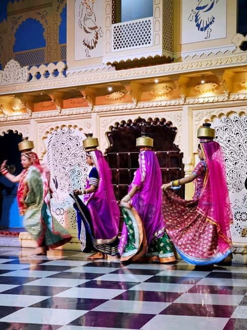 Udaipur 2 Days Private Tour with Kumbhalgarh Fort & Ranakpur - What’s Included and What’s Not