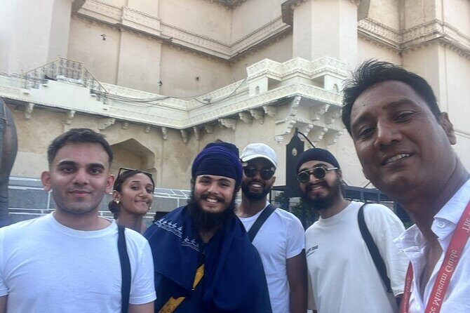 Udaipur Full Day Private Sightseeing City Tour with Guide - FAQ