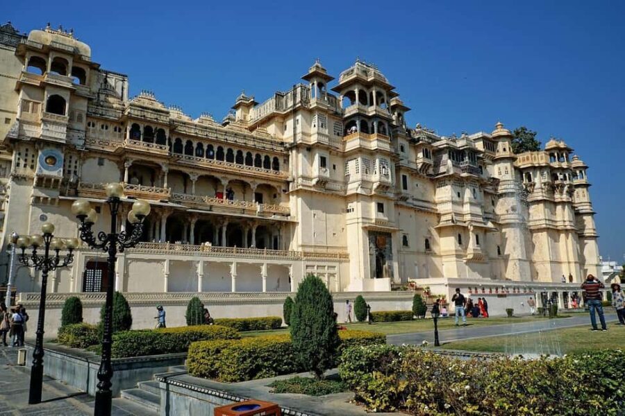 Udaipur: Private Full-Day Sightseeing Tour with Guide - Practical Details and Tips