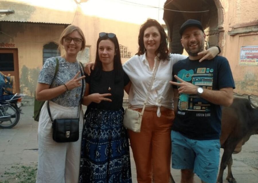 Udaipur: Street Food Crawl (2 Hours Local Food Tasting Tour) - The Guide and Experience Atmosphere