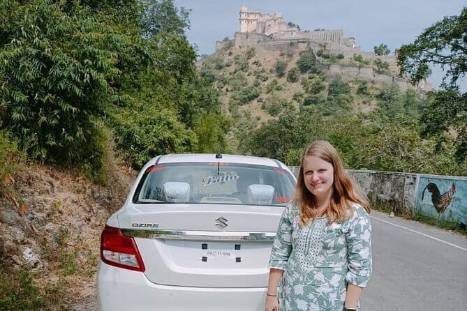 Udaipur to Kumbhalgarh and Ranakpur Full-Day Tour with Lunch - Discovering Kumbhalgarh Fort