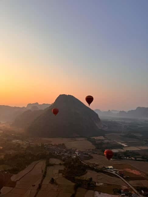 Vang Vieng: Hot Air Balloon Ride with City Hotel Pickup - Why This Tour Works Well
