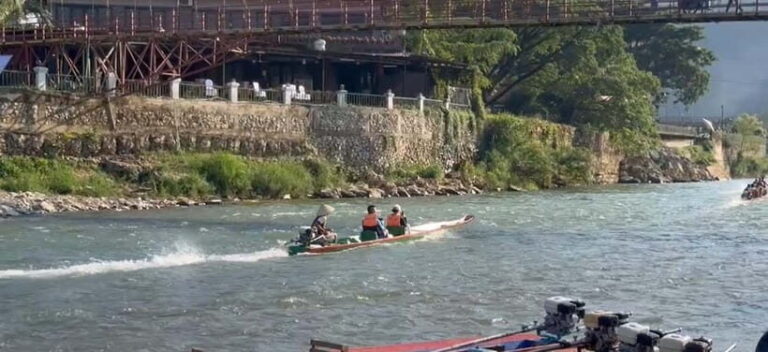 Vang vieng: Longtail boat&Hot Air Balloon&hotel pick-up - The Value of This Tour