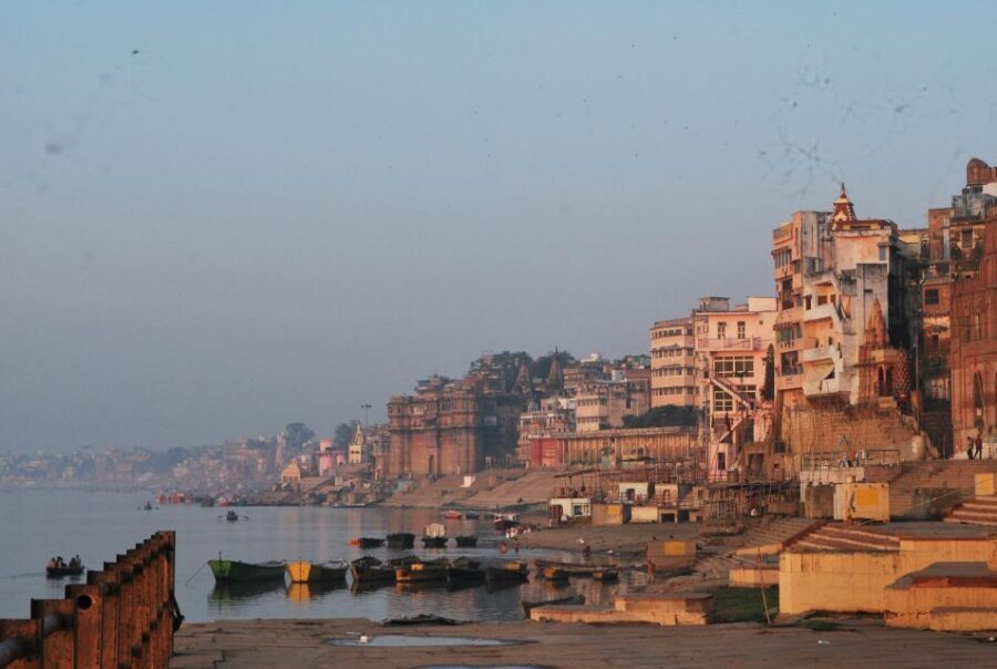 Varanasi Day Tour - Boating, Walking, Yoga Temple, Wrestling - Who Is This Tour Best Suited For?