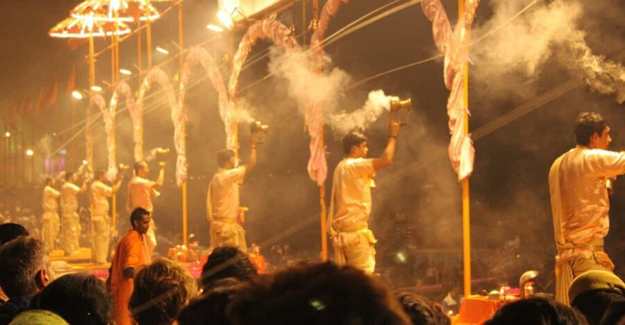 Varanasi: Ganga Arti Evening Light Ceremony on the Main Ghat - Why You Should Consider This Tour