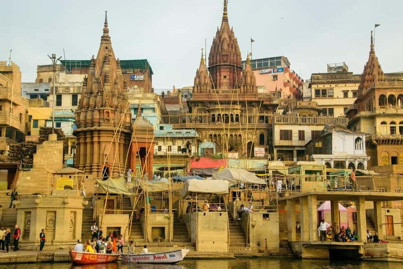 Varanasi Landmark Evening City Tour - Aarti & Boating - Setting the Scene: What You Can Expect