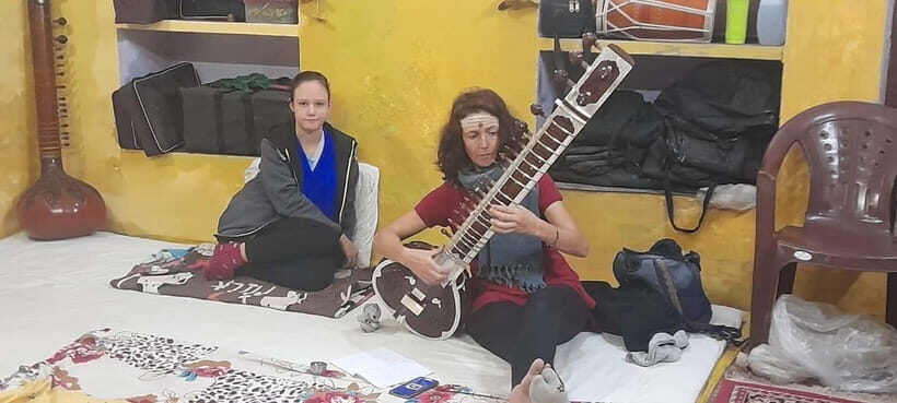 Varanasi: Music Lessons for Sitar, Tabla and Harmonium - The Instruments and What They Offer