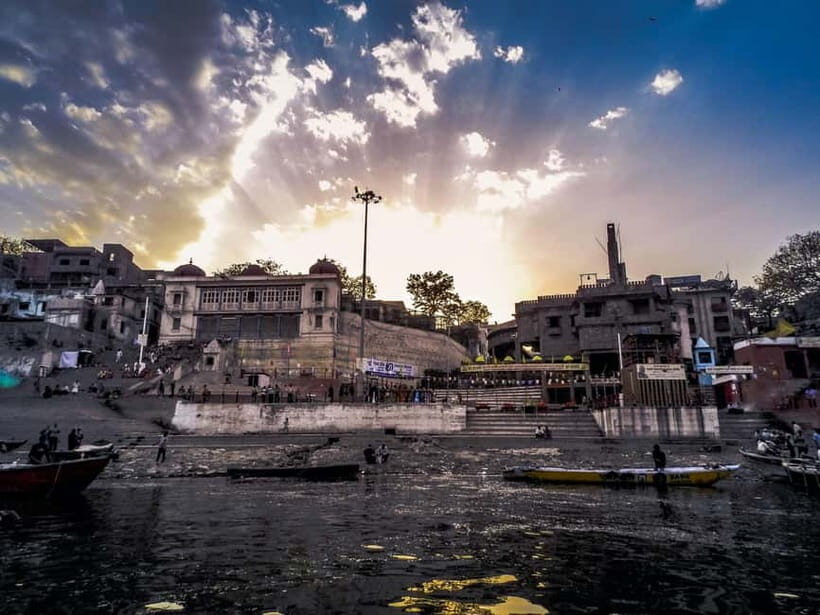 Varanasi:- Private Day Tour Varanasi & Sarnath & Boat Ride - Introduction to the Varanasi Private Day Tour