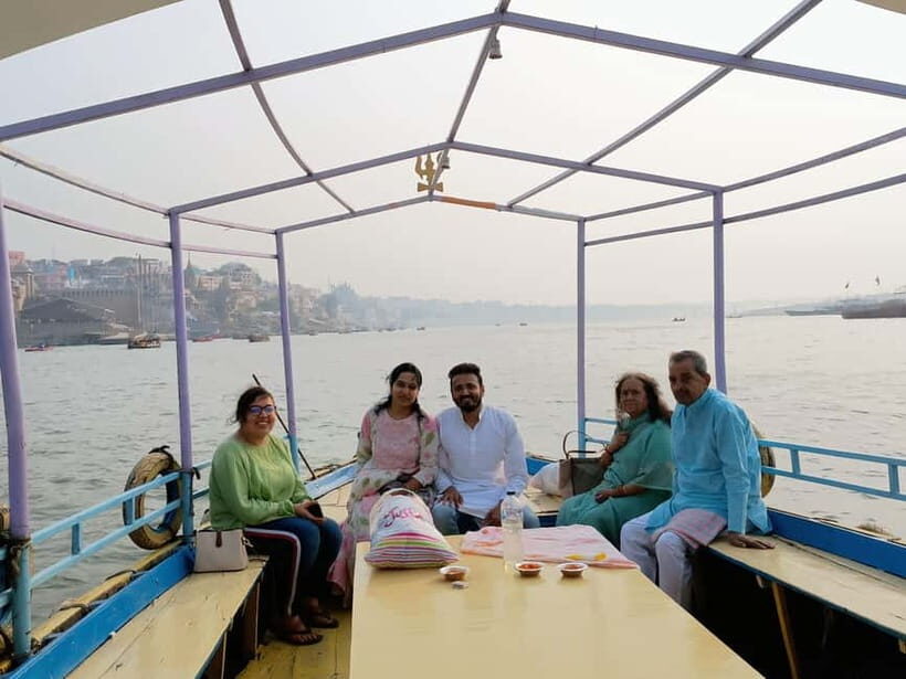 Varanasi Walking Tour:- A walk through the heritage. - Visiting Kashi Vishwanath Temple