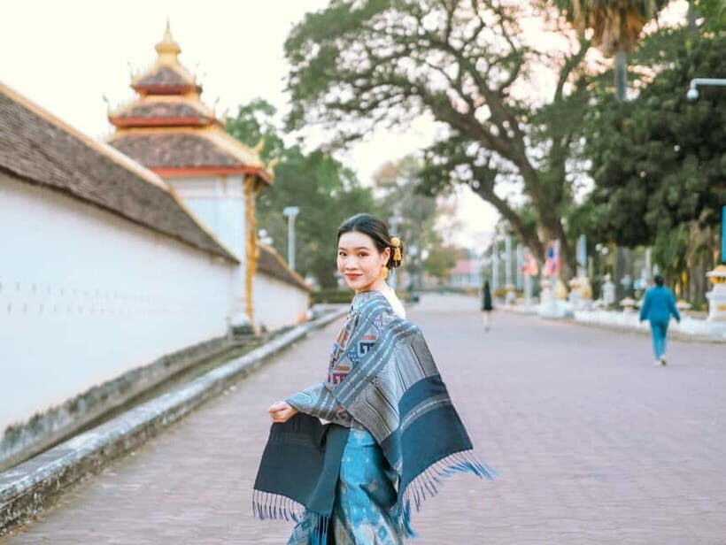 Vientiane: Traditional Lao Dress Rental and Photo Session - Why This Tour Adds Value