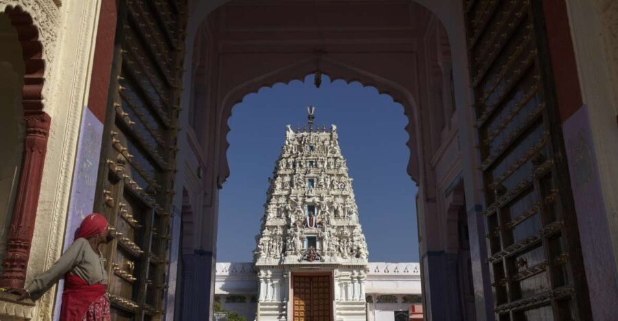 Visit Pushkar with Jaipur Drop from Bikaner - Exploring Pushkar: The Itinerary