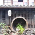 Wakayama: Kuroe Traditional Craft and Sake Tasting Tour - Walking Through Kuroe’s Historic Streets