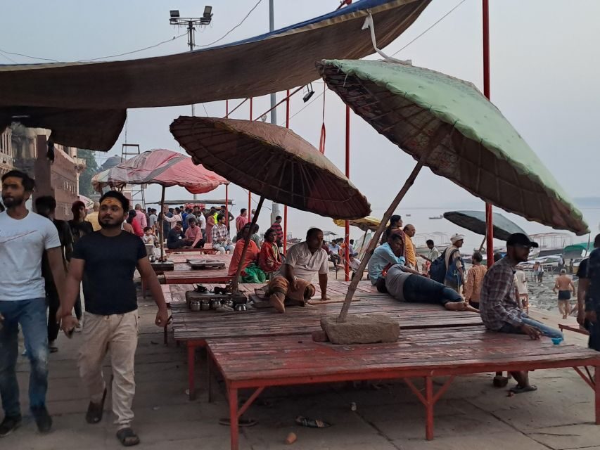 Walking Tour in the old part of the city of Varanasi - Practical Details and Tips for the Tour