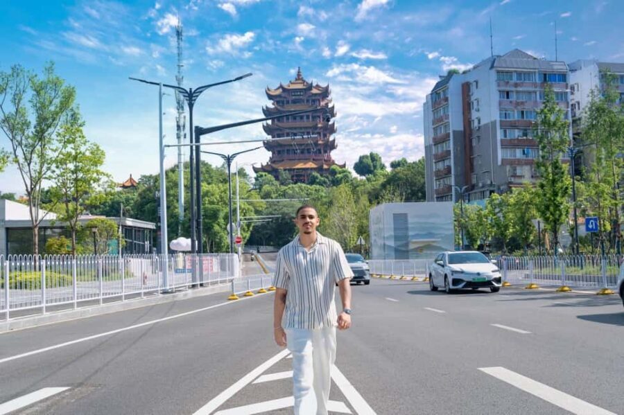 Wuhan: Yellow Crane Tower and Hubu Alley Guided Tour - FAQ