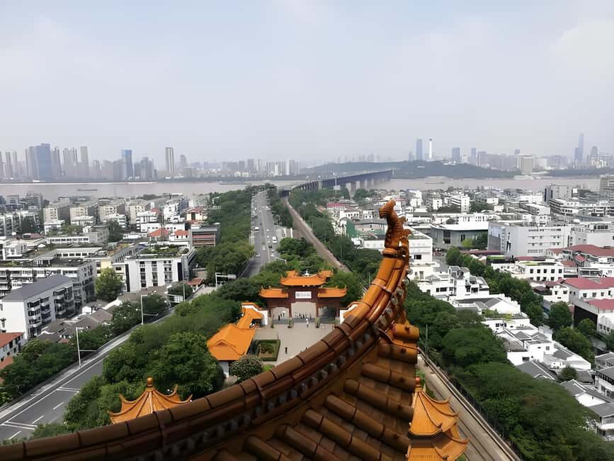 Wuhan: Yellow Crane Tower & Yangtze River Bridge Tour - Yellow Crane Tower: A Poetic Legend and Icon