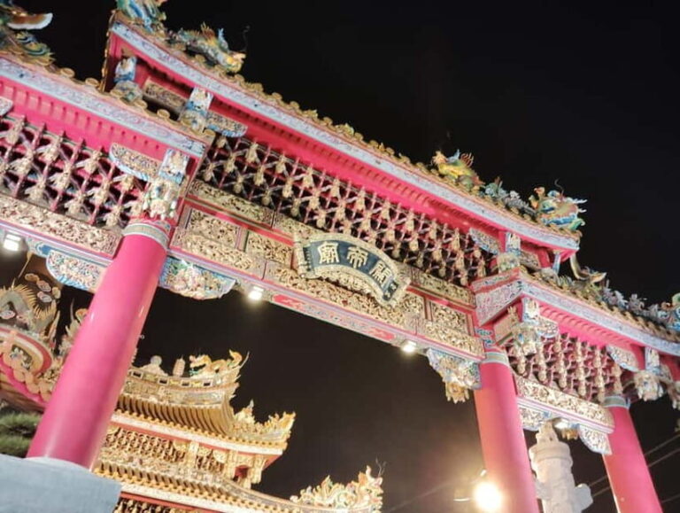 Yokohama: Chinatown Guided Walking Tour with Food Tasting - Detailed Breakdown of the Tour Experience