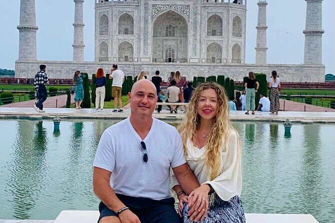 1 day Luxury Sunrise Taj Mahal Tour by Private Car - Visiting Agra Fort