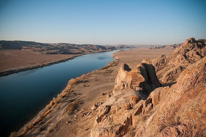 1 Day Tour: Castle of nomads & Buddha petroglyphs - Transportation & Practical Details