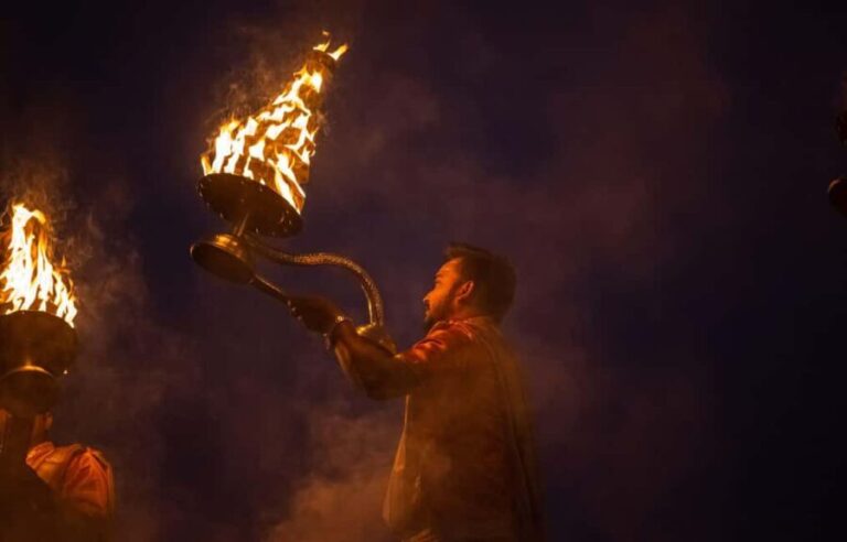 3 Days 2 Nights Exploring the Sacred Essence of Varanasi - What Makes This Tour Stand Out