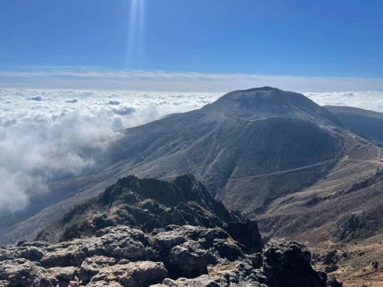 3DAYS ADVENTURE : Trekking & Seacret Onsen in National Park - Analyzing the Value