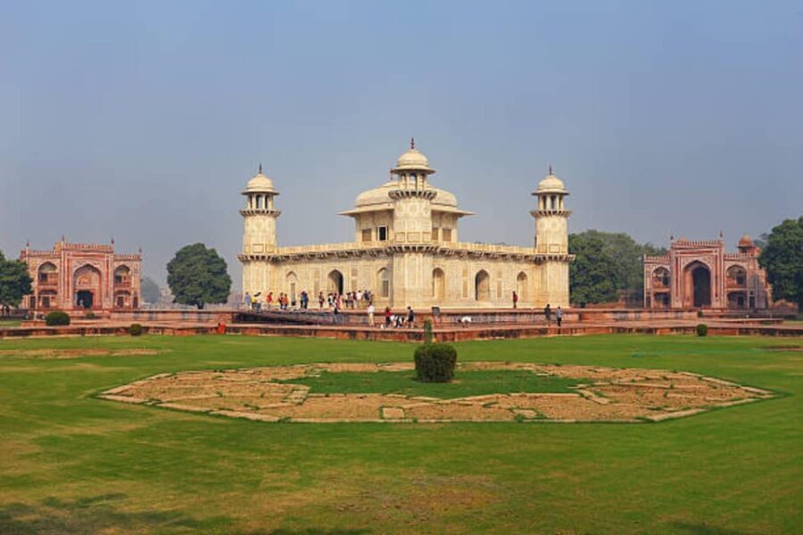 Agra: Agra fort express entry tickets - Why This Tour Offers Great Value