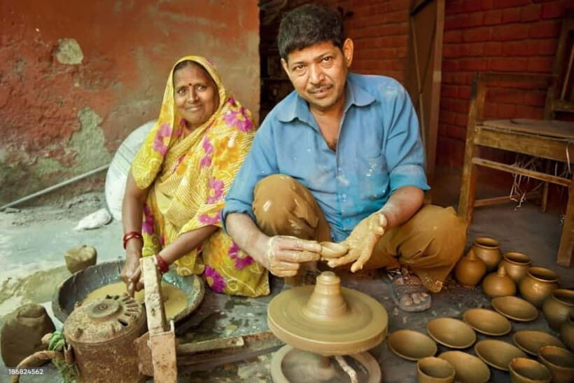 Agra Artistic Heritage Trails: Guided Walking Tour by Foot - The Sum Up