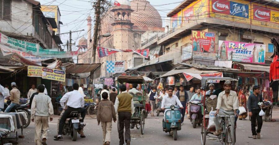 Agra: Old City & Street Food Tour in Car, Tuk Tuk or Bike - Starting Point & Pick-up
