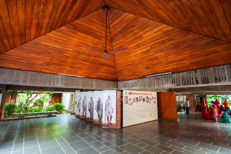 Ahmedabad: Full Day City tour with Heritage Walk & transfers - What You Can Expect from the Tour