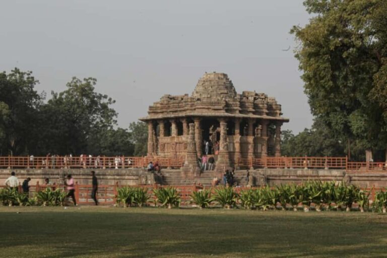 Ahmedabad: Patan & Modhera Guided Tour - Who Should Consider This Tour?